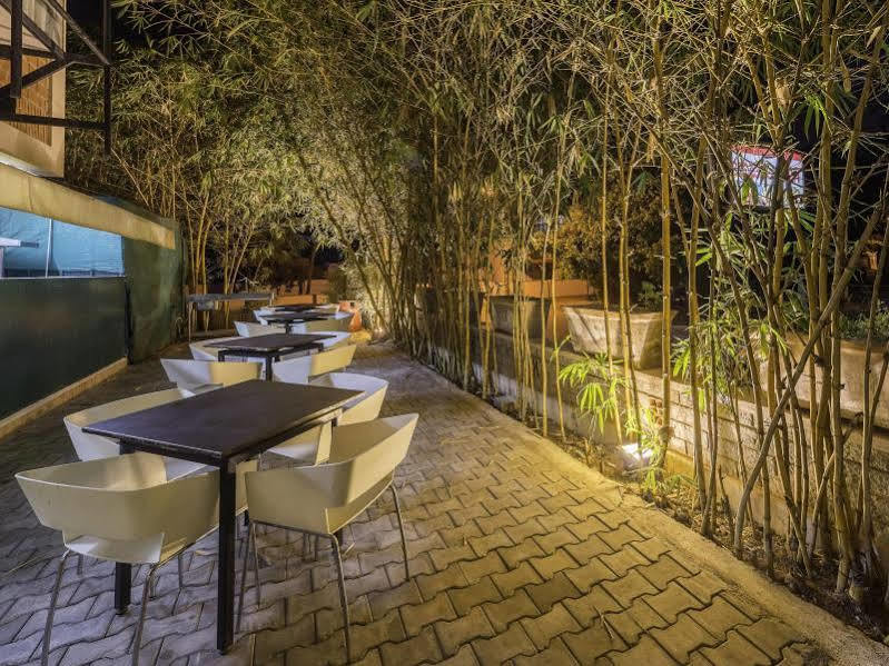 Treebo Trend Spektrum Suites Mysore Luaran gambar