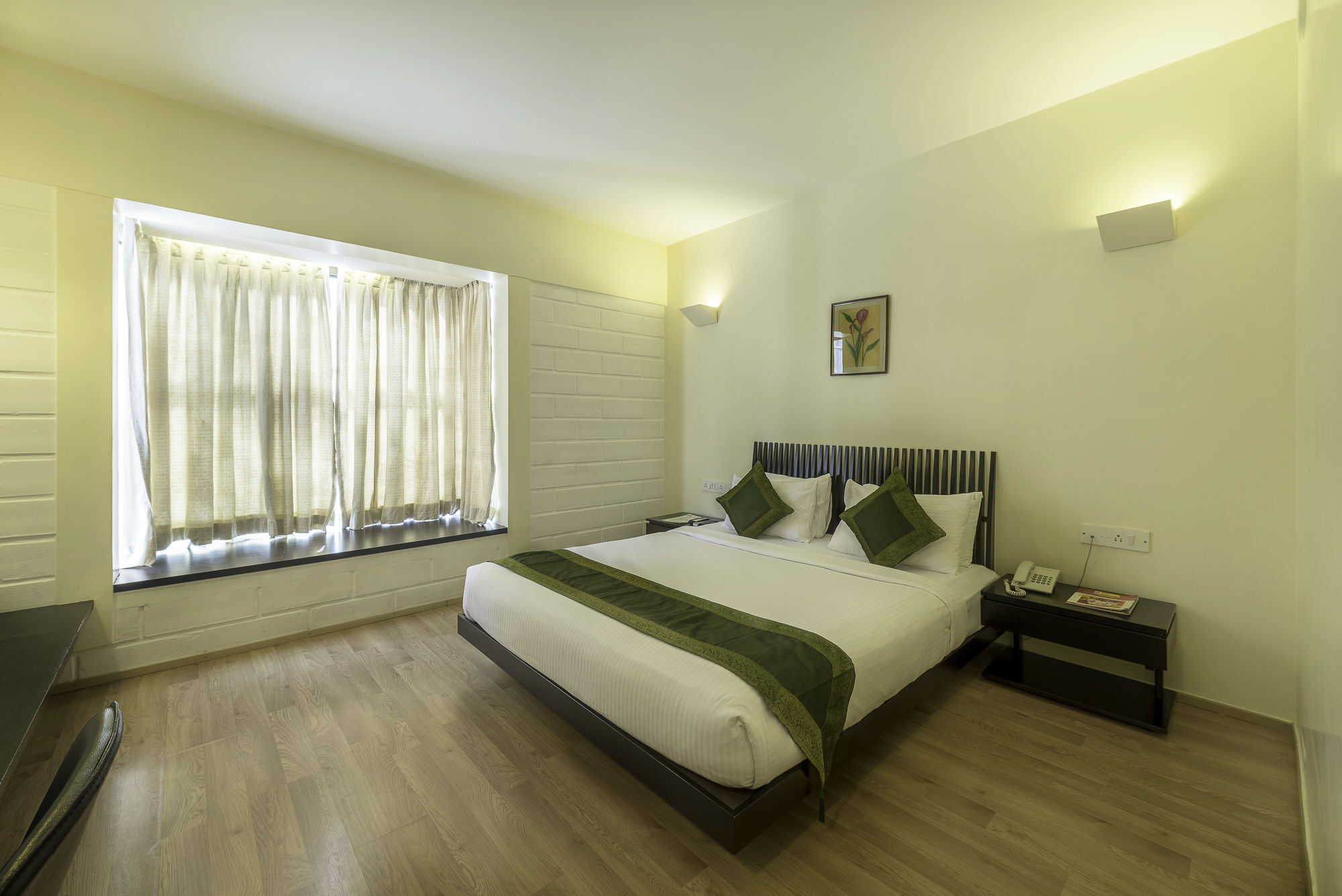 Treebo Trend Spektrum Suites Mysore Luaran gambar