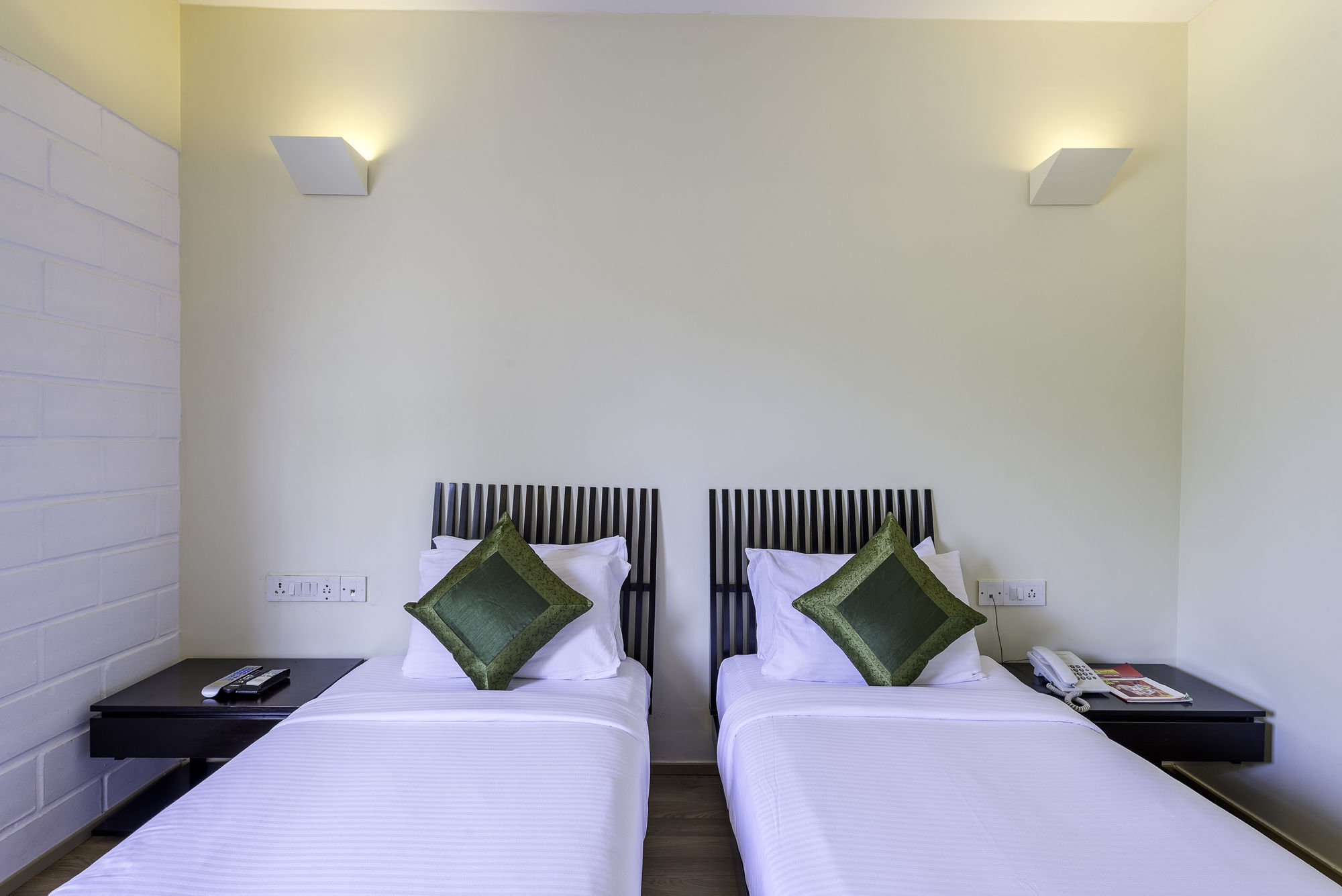 Treebo Trend Spektrum Suites Mysore Luaran gambar